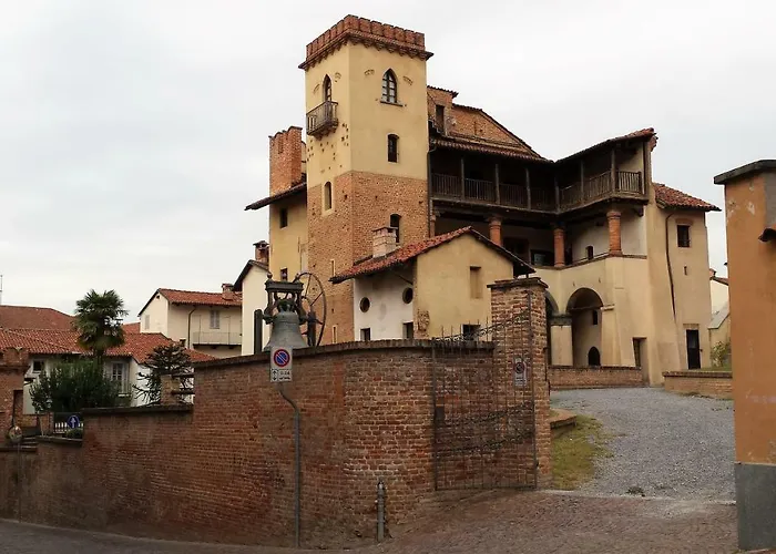 La Gatta Nera - The Black Cat Hotel